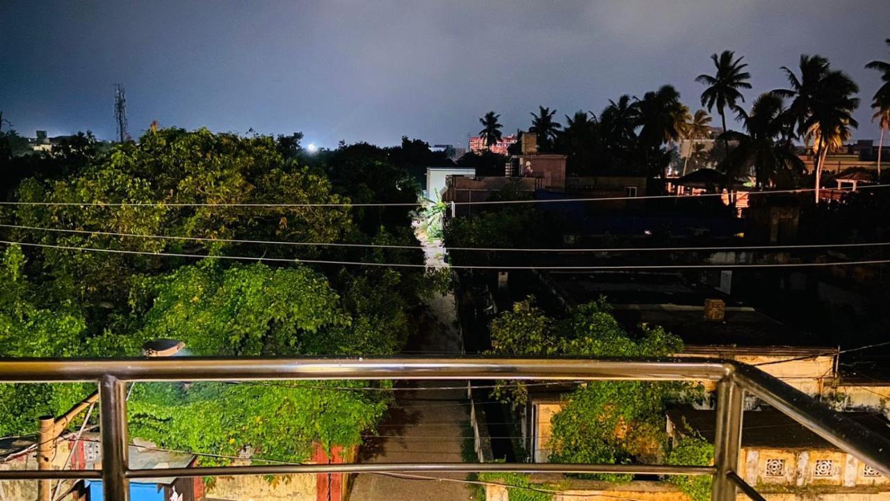 Hotel M J Residency بوري المظهر الخارجي الصورة