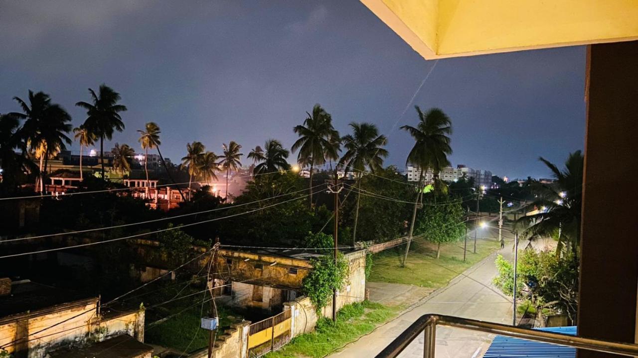 Hotel M J Residency بوري المظهر الخارجي الصورة