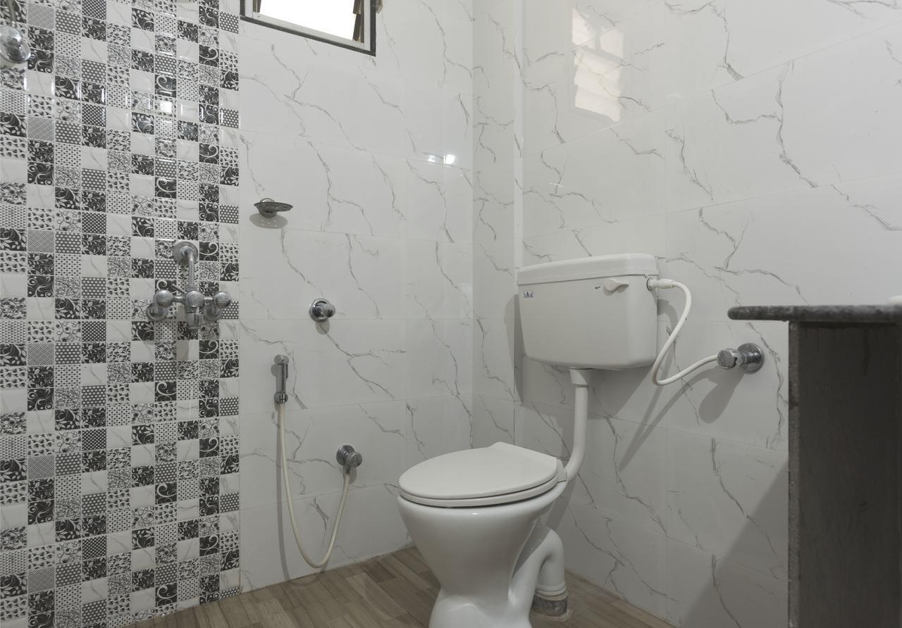 Hotel M J Residency بوري المظهر الخارجي الصورة