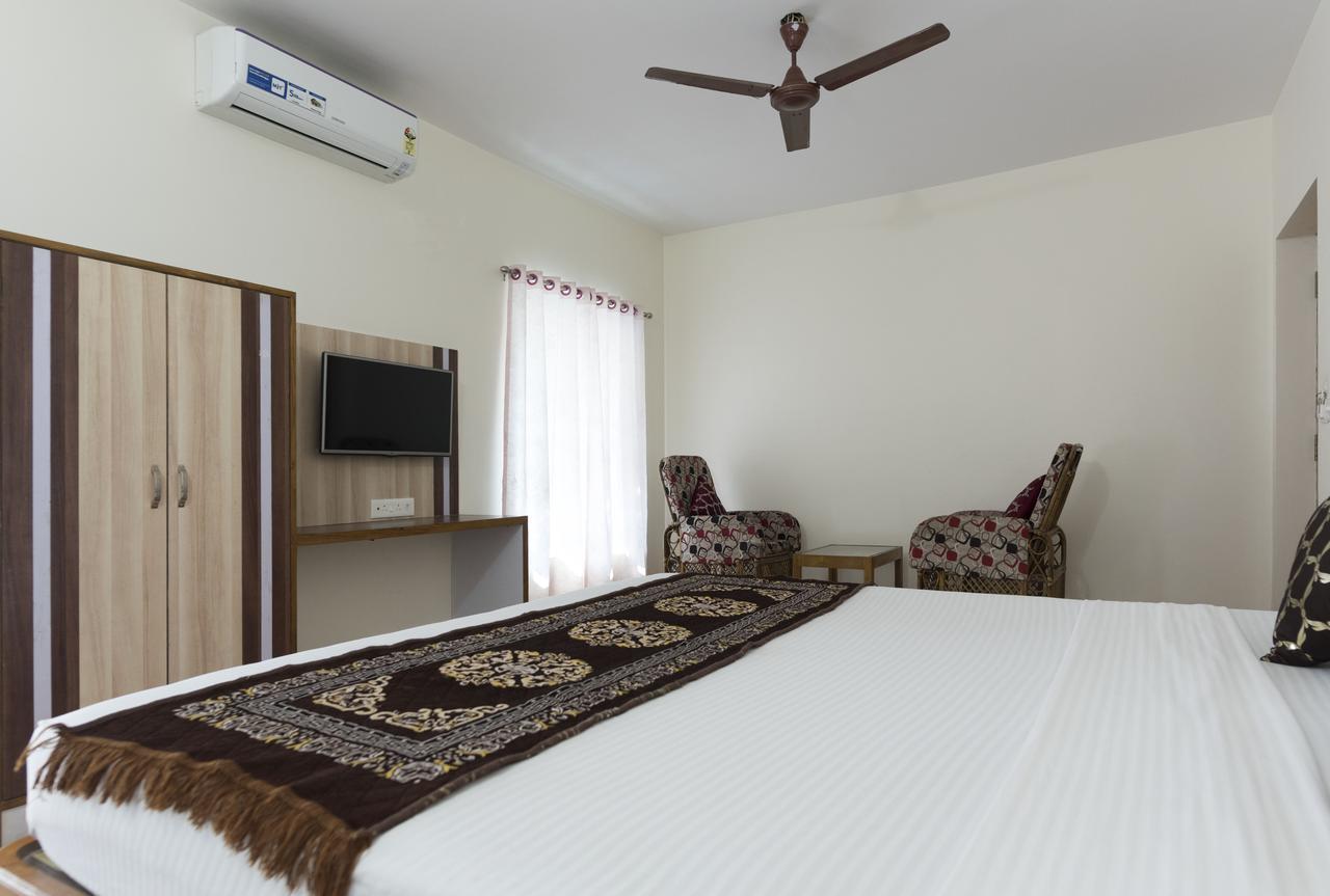 Hotel M J Residency بوري المظهر الخارجي الصورة